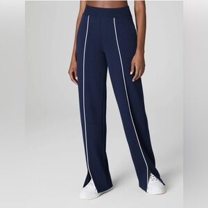 NWT SPANX AirEssentials Pique Straight Leg Pant Timeless Navy